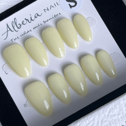 Pastel de limón- Uñas Press On
