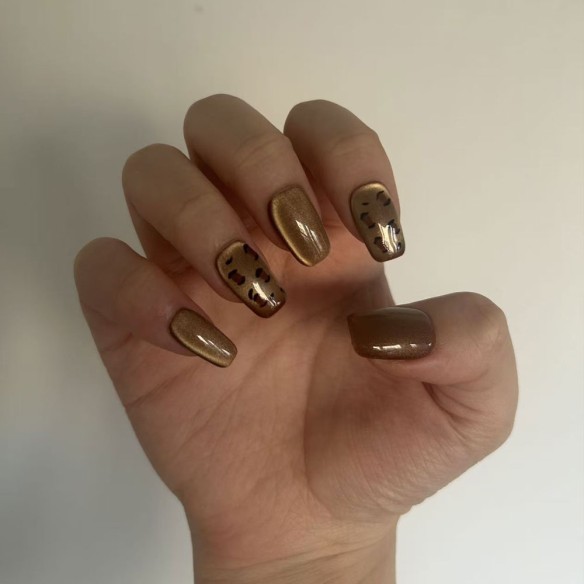 Leopardo Chic- Uñas Press On