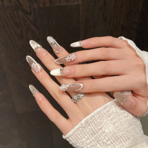 Flores de primavera-uñas postizas...