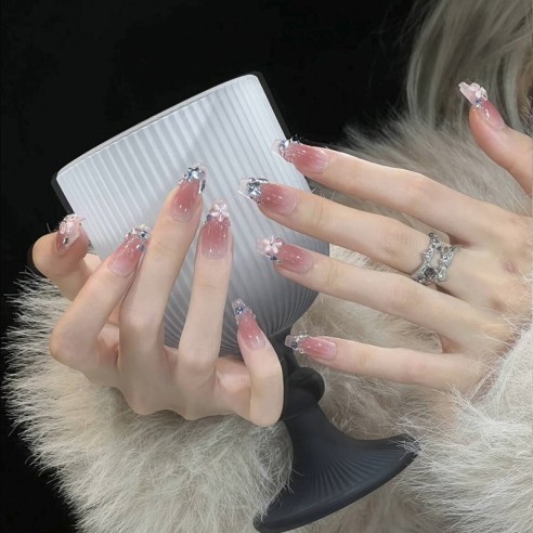 Fleurs de charme-Ongles press on