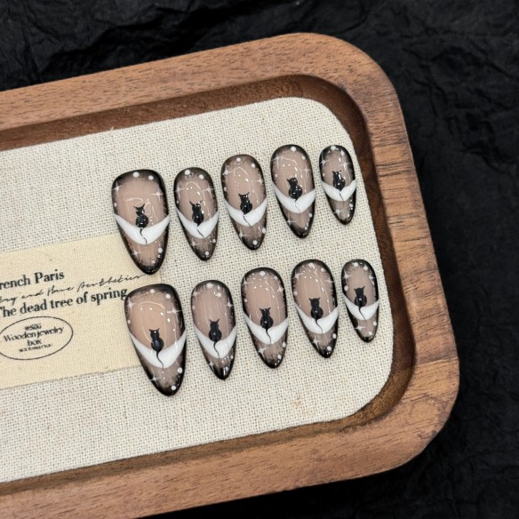 Eclipse Felino- Uñas Postizas Press On