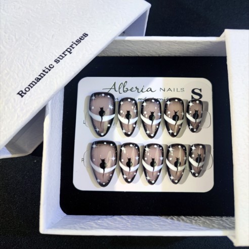 Eclipse Felino- Uñas Postizas Press On