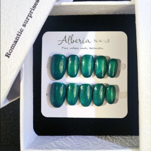 Esmeralda-Uñas Postizas...