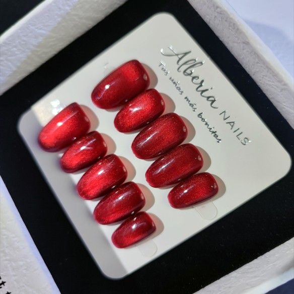 Escarlata Chic- Uñas Postizas Press On