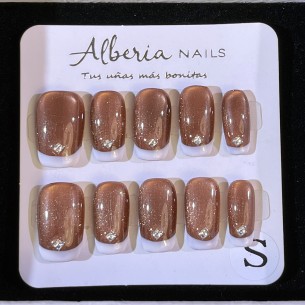 Café con Diamantes- Uñas...