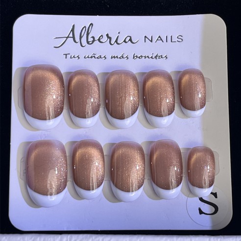 Mocca Frenchie- Uñas Press On