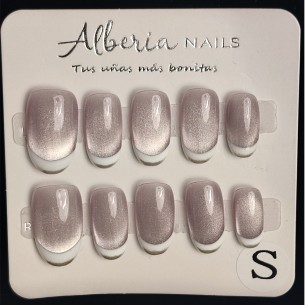 Frenchie Lila- Uñas Press On 2