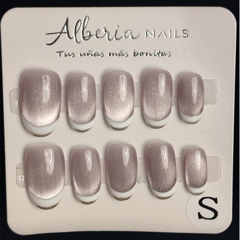 Frenchie Lila- Uñas Press On