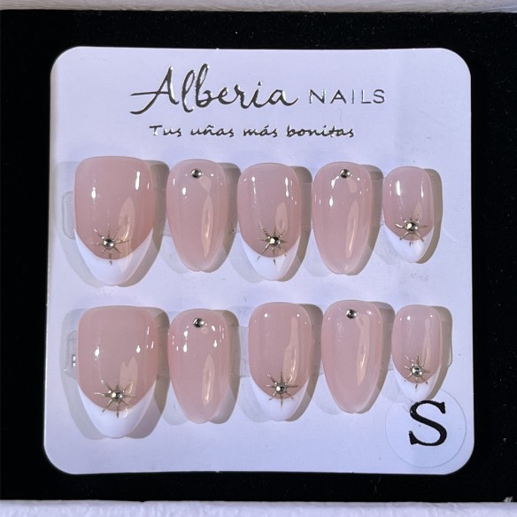 Frenchie Estrella- Uñas Press On