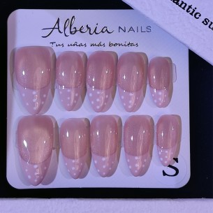 Frenchie Lunares- Uñas... 2