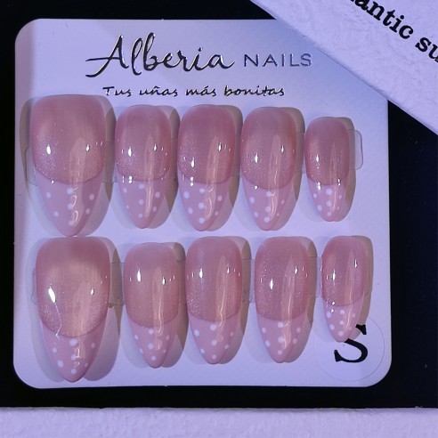 Frenchie Lunares- Uñas Press On