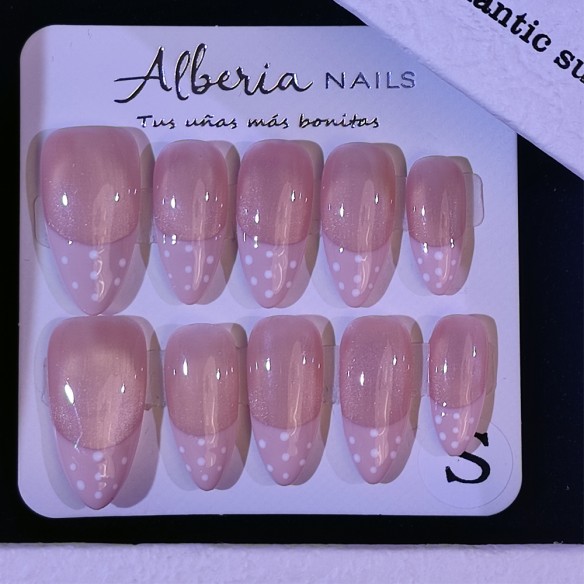 Frenchie Lunares- Uñas Press On
