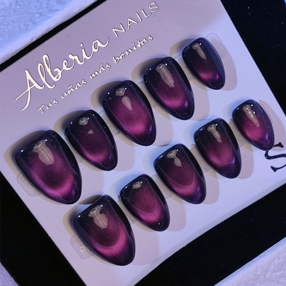 Lilas y Grosellas- Uñas Press On