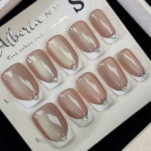 Frenchie Lux- Uñas Press On 2