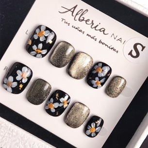 Marguerite-Ongles Press On 2