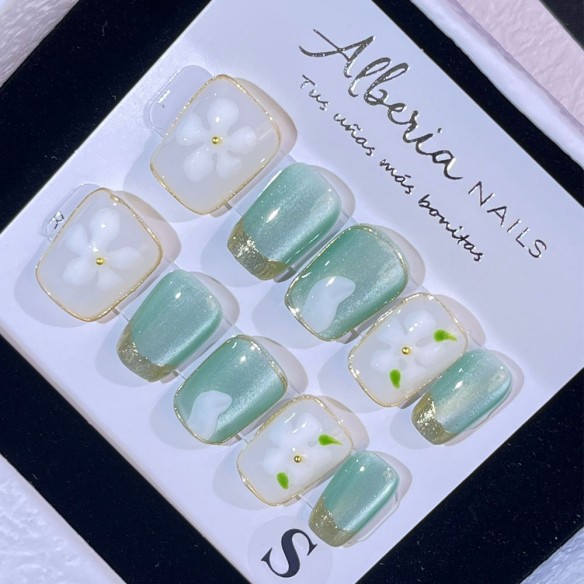 Flor de Nieve- Uñas Press On