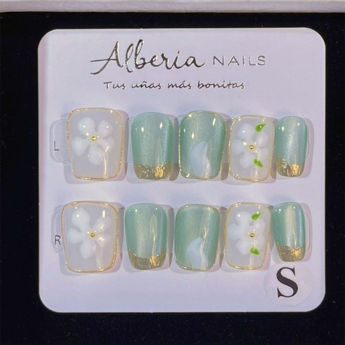 Flor de Nieve- Uñas Press On