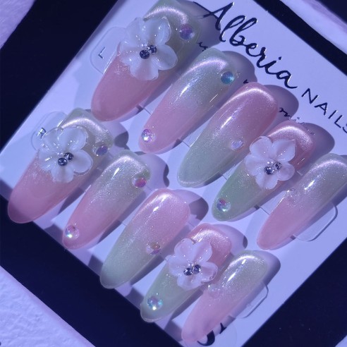 Lirio- Uñas Press On