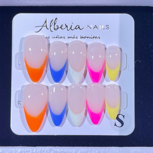 Frenchie Fantasía- Uñas Press On